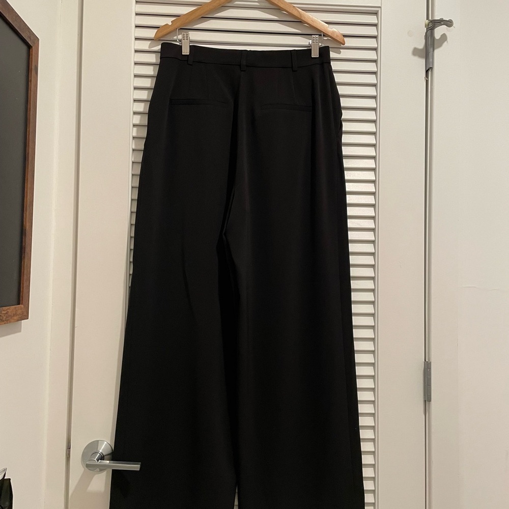 H&M Women’s Slacks Size 10 Black